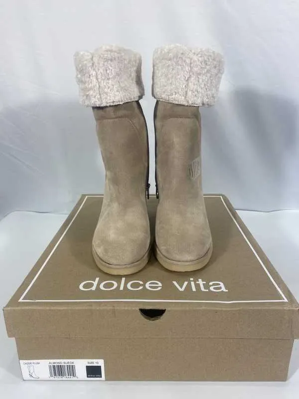 CADDIE PLUSH BOOTS ALMOND SUEDE - re:vita