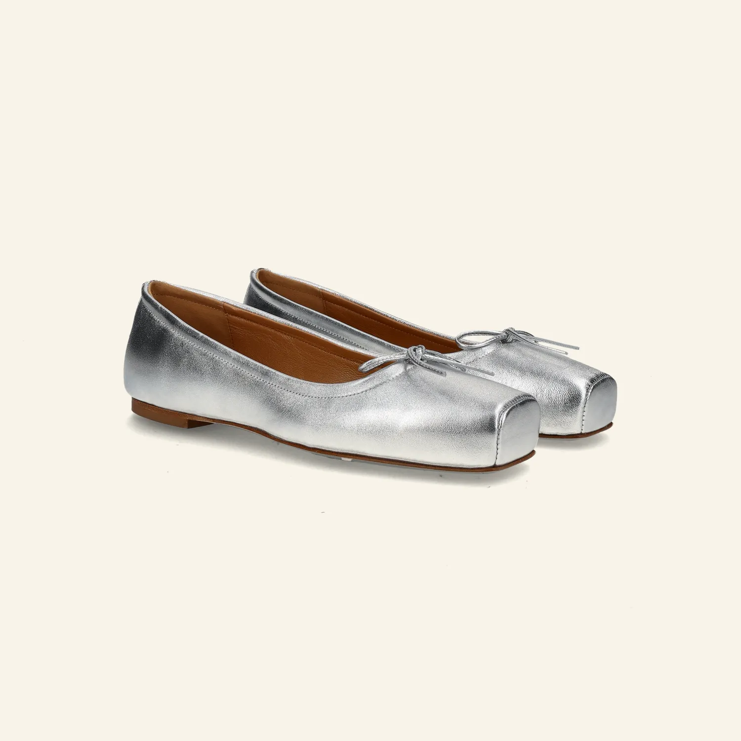 GABRIELLA | Laminated Nappa Leather Silver